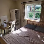 Crescent Homestay Rum i privatbostad Cork
