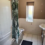 Crescent Homestay