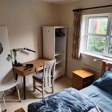 Crescent Homestay Δωμάτια σε οικογενειακή κατοικία *