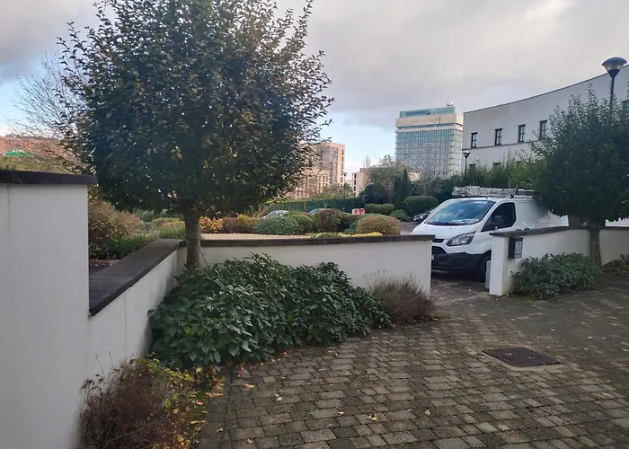 Ubytování v soukromí Crescent Homestay *