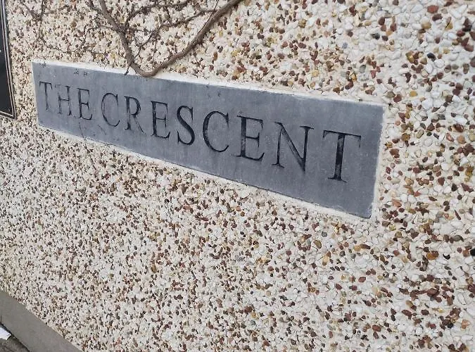 Crescent Homestay * Cork